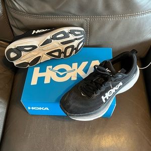 Hoka Bondi 8 - Size 9